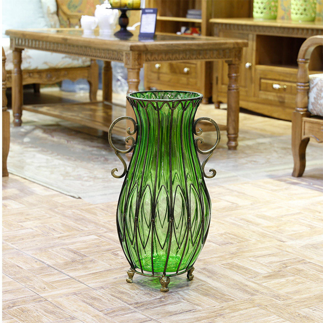 Vase WIth Artificial Flower Set