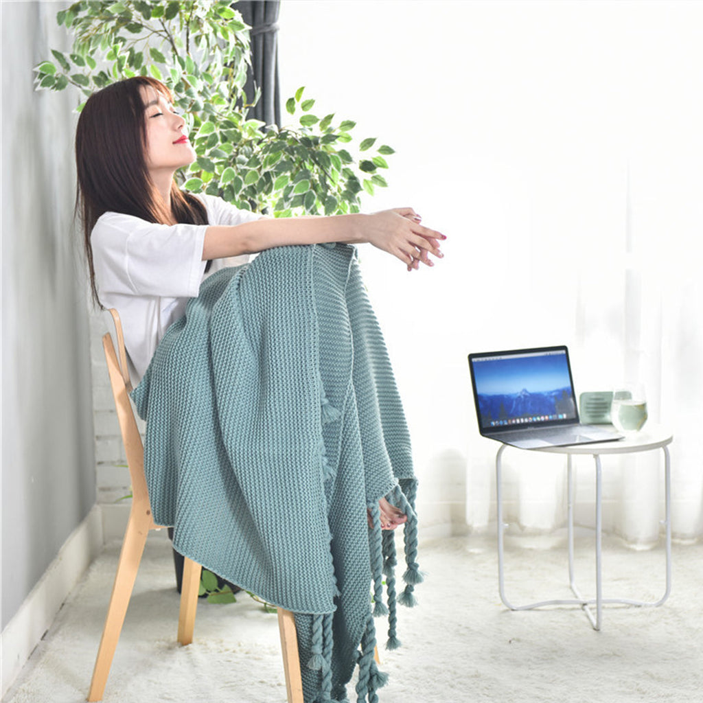 Fringe Tassel Knitted Throw Blanket