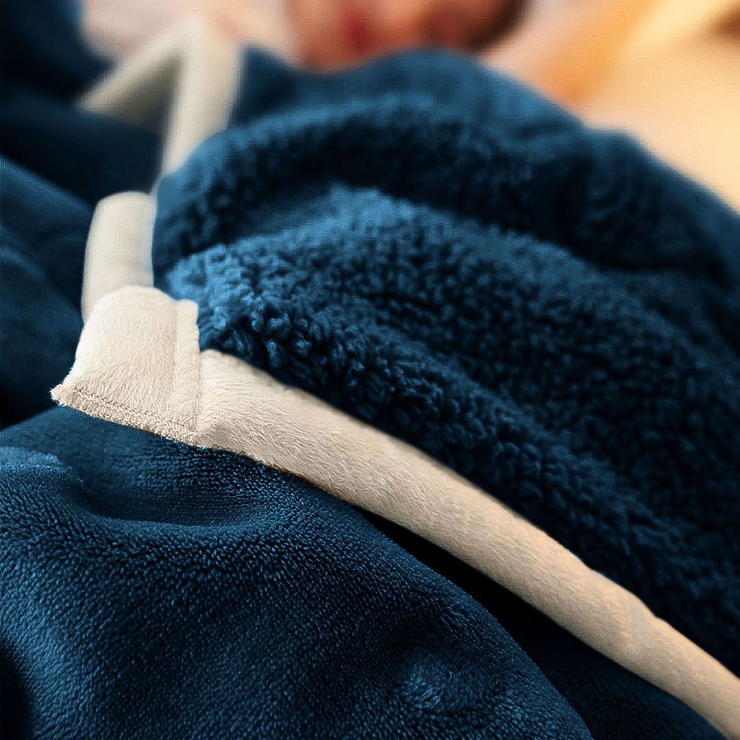 Reversible Thick Throw Blanket