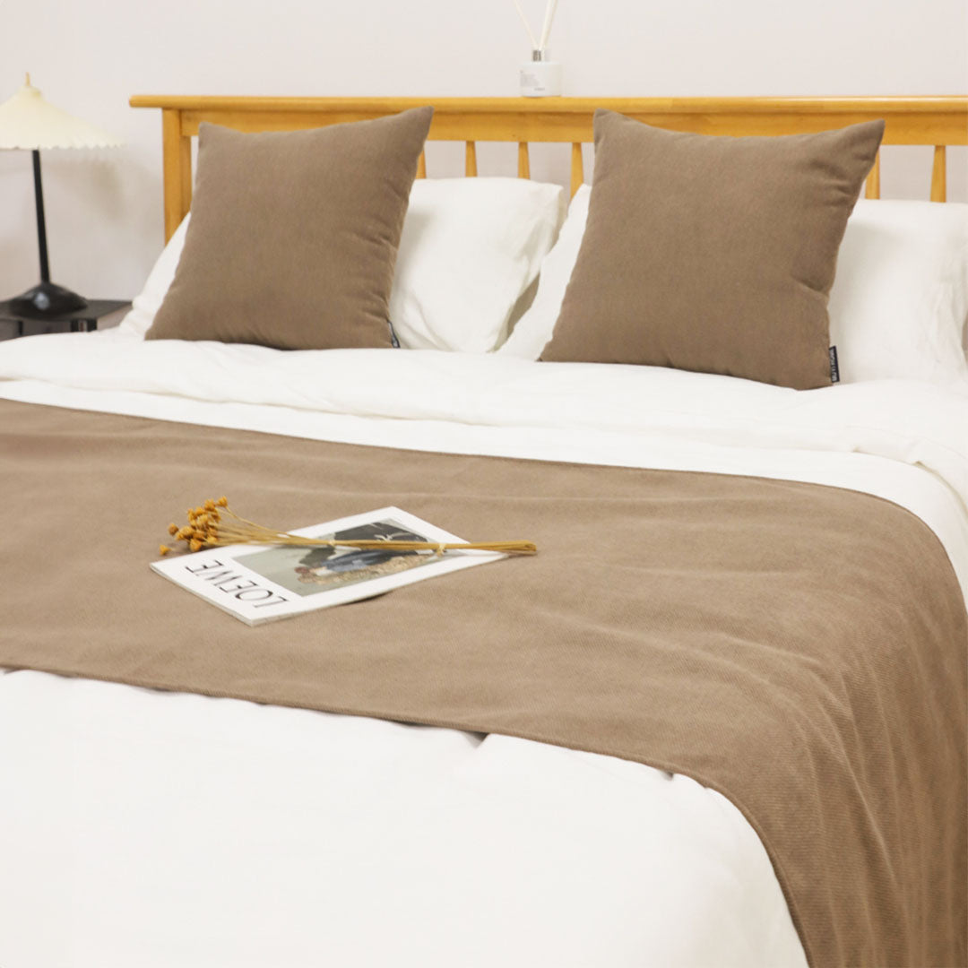 Vintage Scarf Runner Bedding Set