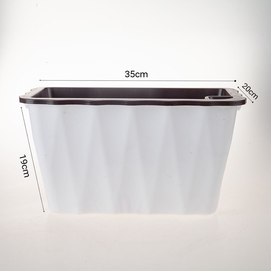 White Flowerpot