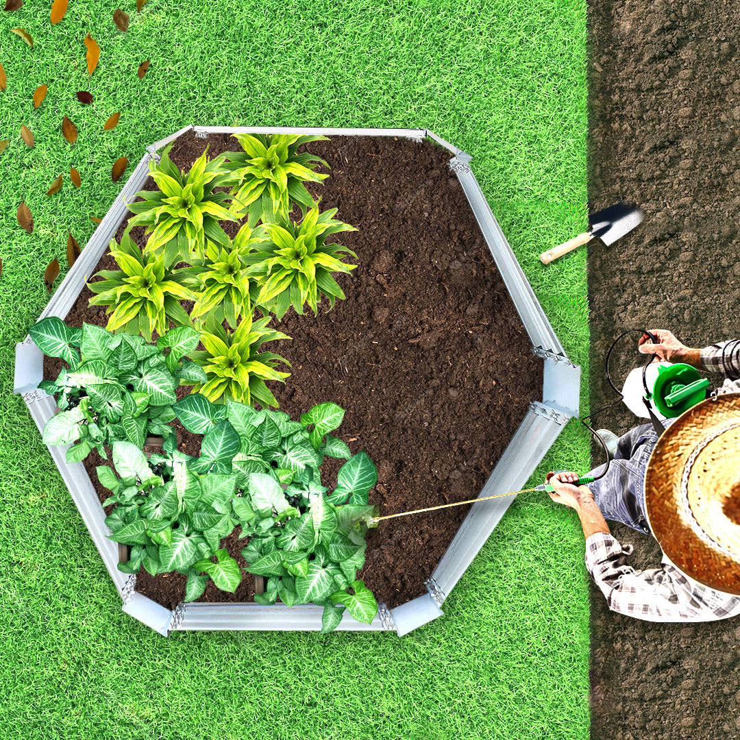 Hexagonal Raised Garden Bed