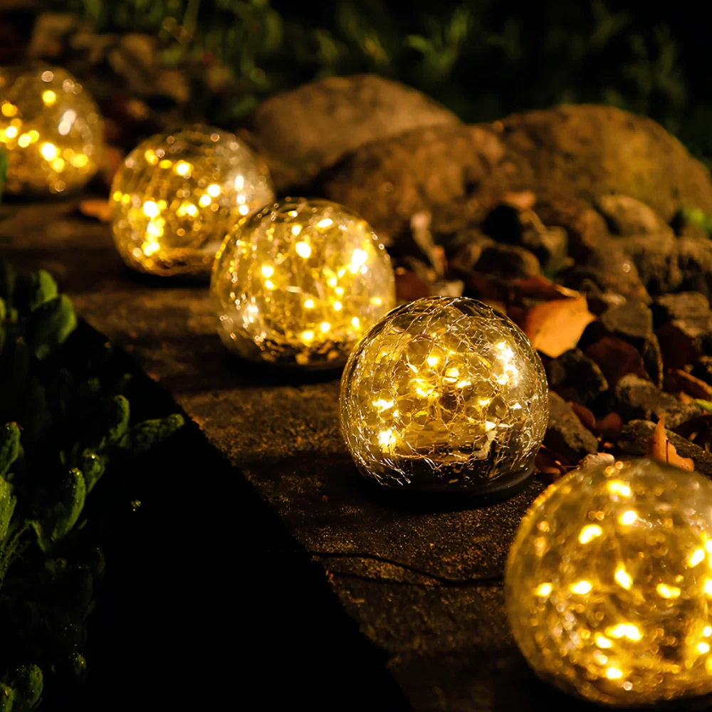 Solar Globe Garden Light