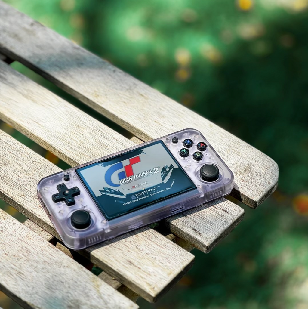 Retro Gaming Handheld Pro