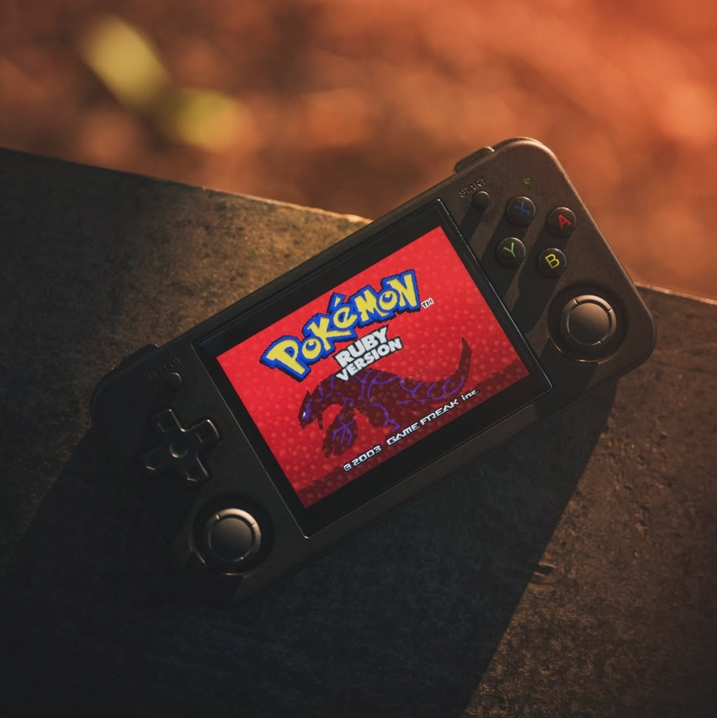 Retro Gaming Handheld Pro