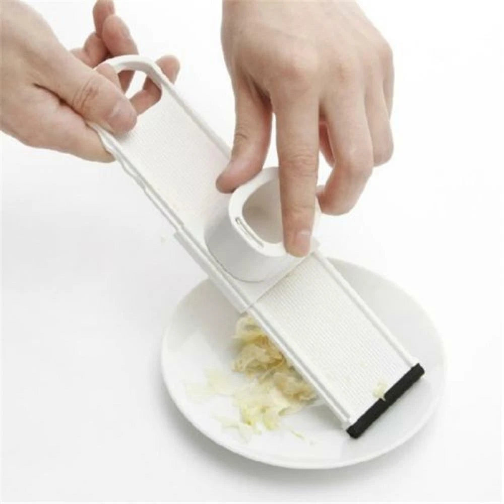 2-In-1 Garlic Slicer